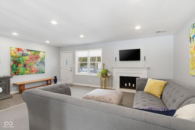 4880 Victoria Road, Indianapolis, IN 46228