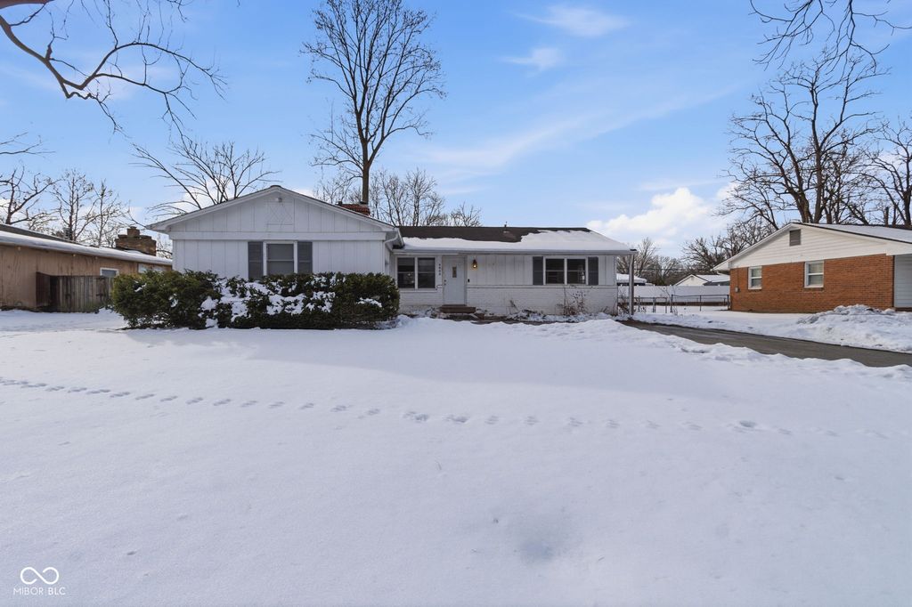 4880 Victoria Road, Indianapolis, IN 46228