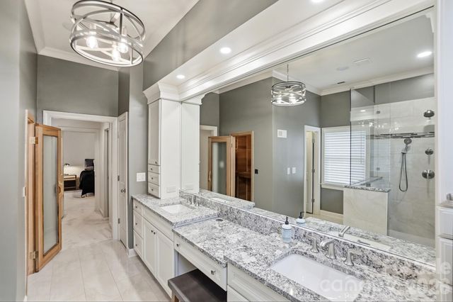 11719 Easthampton Circle, Charlotte, NC 28277