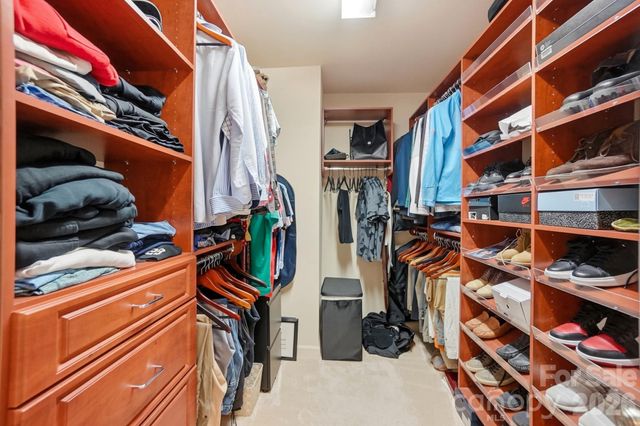 11719 Easthampton Circle, Charlotte, NC 28277