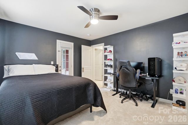 11719 Easthampton Circle, Charlotte, NC 28277