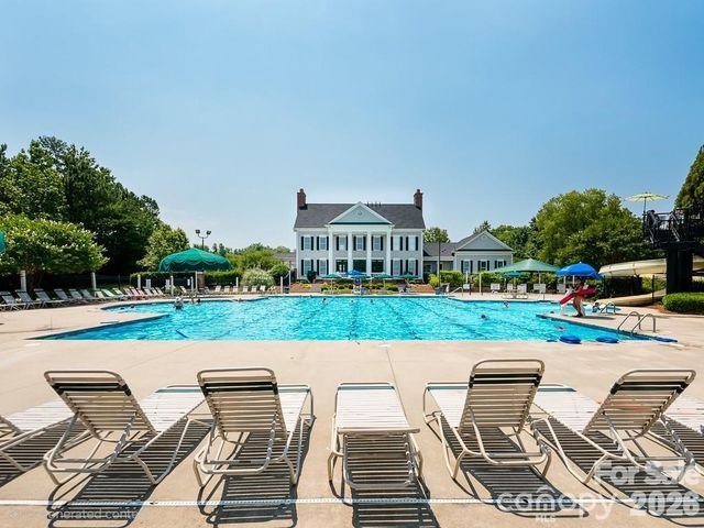 11719 Easthampton Circle, Charlotte, NC 28277