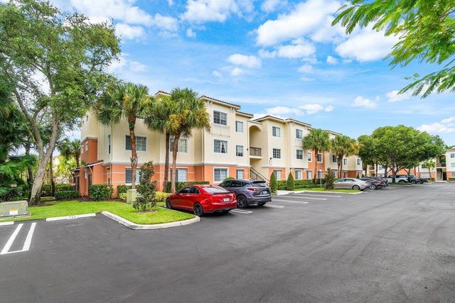 9849 Baywinds Drive 8304, West Palm Beach, FL 33411