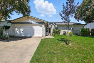 1717 Overbrook Drive, Arlington, TX 76014
