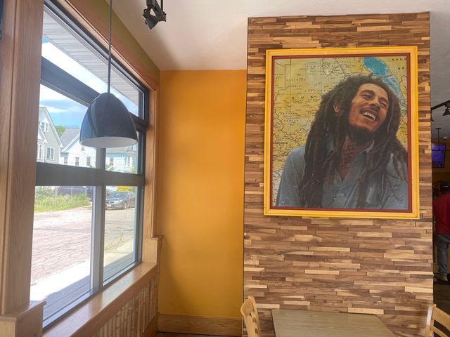 806 Main St, Brockton, MA 02301