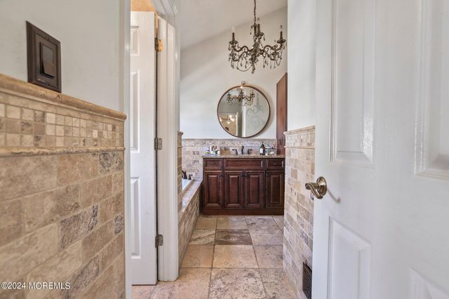34 Alpine Road, Holmdel, NJ 07733