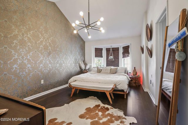 34 Alpine Road, Holmdel, NJ 07733