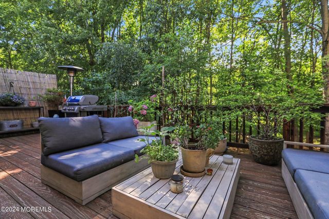 34 Alpine Road, Holmdel, NJ 07733