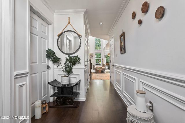 34 Alpine Road, Holmdel, NJ 07733