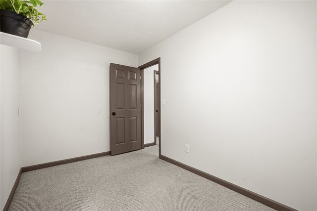 8517 Wittmer Rd, Mccandless, PA 15237