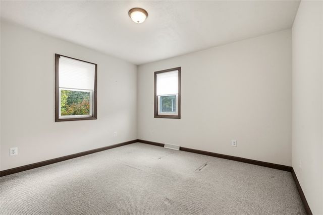 8517 Wittmer Rd, Mccandless, PA 15237