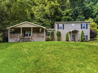 8517 Wittmer Rd, Mccandless, PA 15237