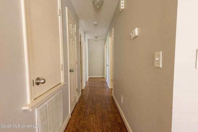 1556 Chelsea Lane, Richland, MS 39218