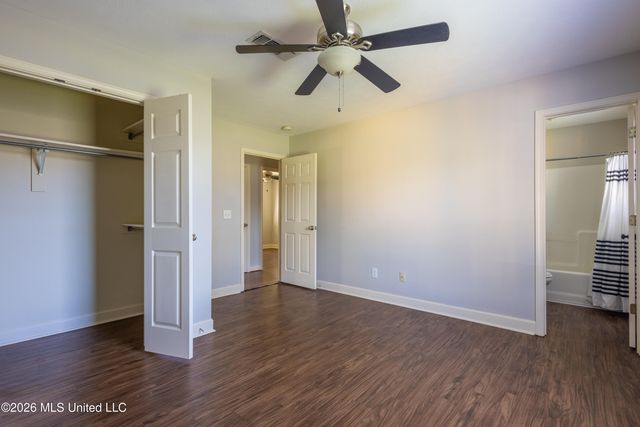 1556 Chelsea Lane, Richland, MS 39218