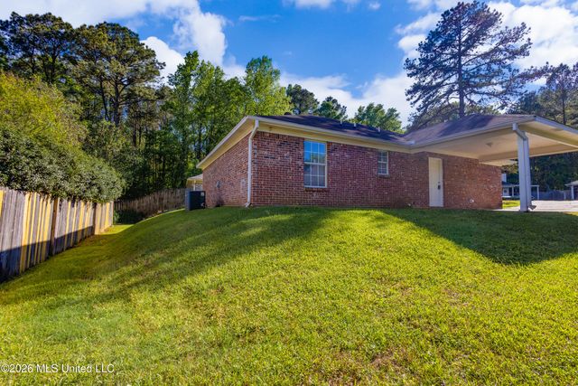 1556 Chelsea Lane, Richland, MS 39218