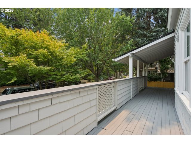1432 Se KNIGHT St, Portland, OR 97202