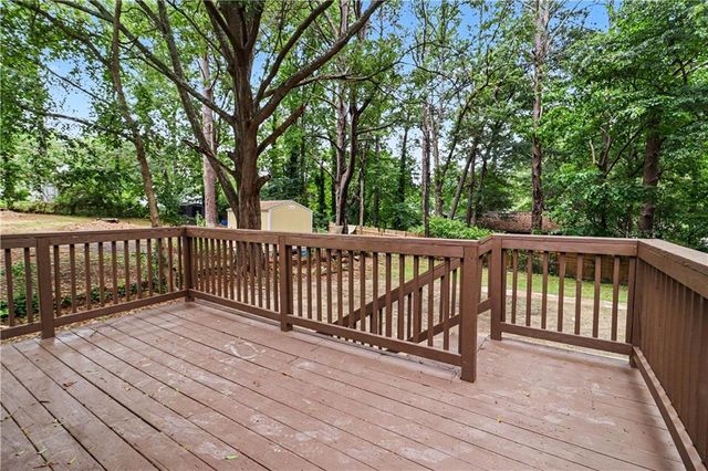 8154 Tudor Drive, Jonesboro, GA 30238