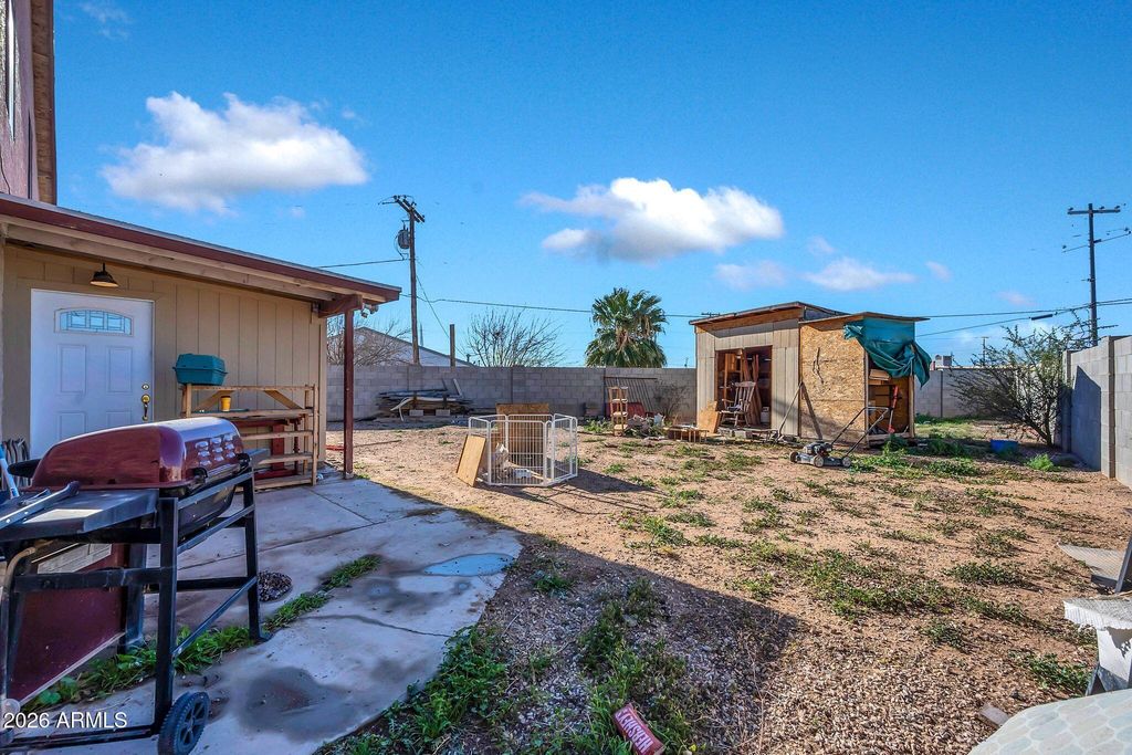 237 W SUNDANCE Drive, Coolidge, AZ 85128 — photo 3