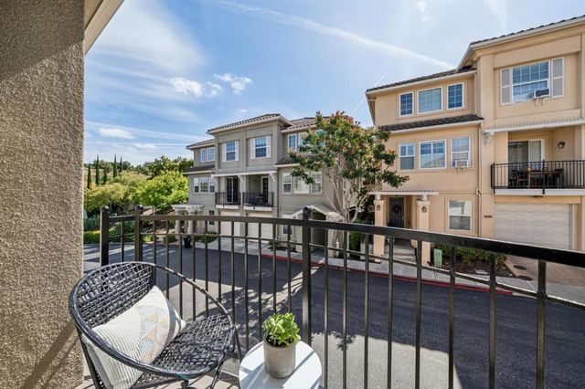 2690 Villa Cortona Way, San Jose, CA 95125