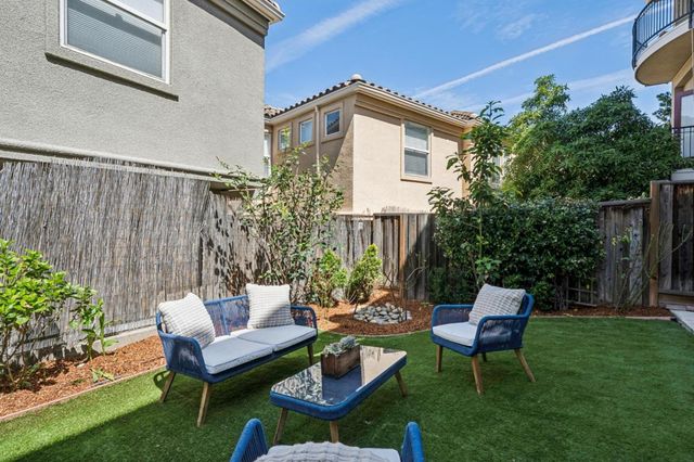 2690 Villa Cortona Way, San Jose, CA 95125
