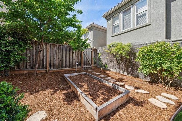 2690 Villa Cortona Way, San Jose, CA 95125