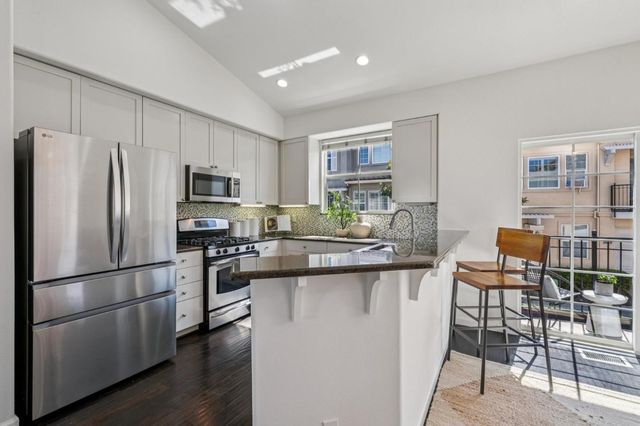 2690 Villa Cortona Way, San Jose, CA 95125