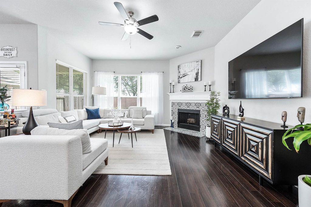 7507 Lone Star Junction Street, Richmond, TX 77406