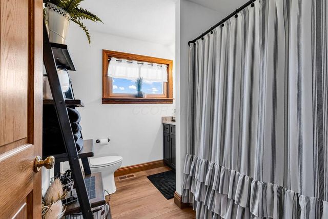 7560 Clover Valley Road NW, Johnstown, OH 43031