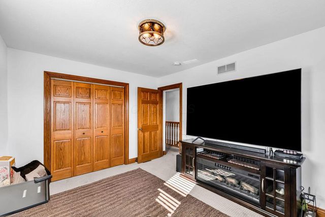 7560 Clover Valley Road NW, Johnstown, OH 43031