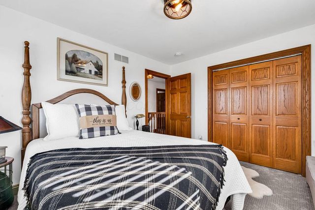 7560 Clover Valley Road NW, Johnstown, OH 43031