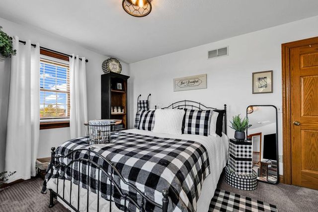 7560 Clover Valley Road NW, Johnstown, OH 43031