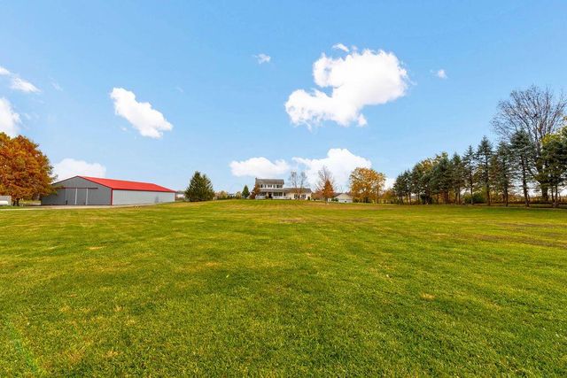 7560 Clover Valley Road NW, Johnstown, OH 43031