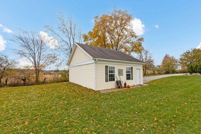 7560 Clover Valley Road NW, Johnstown, OH 43031