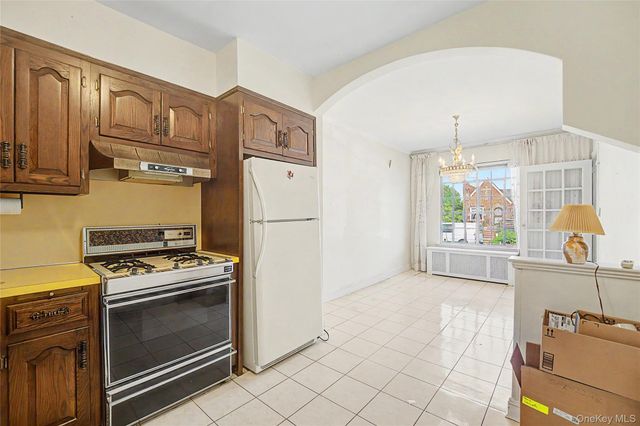 5904 146th Street, Flushing, NY 11355