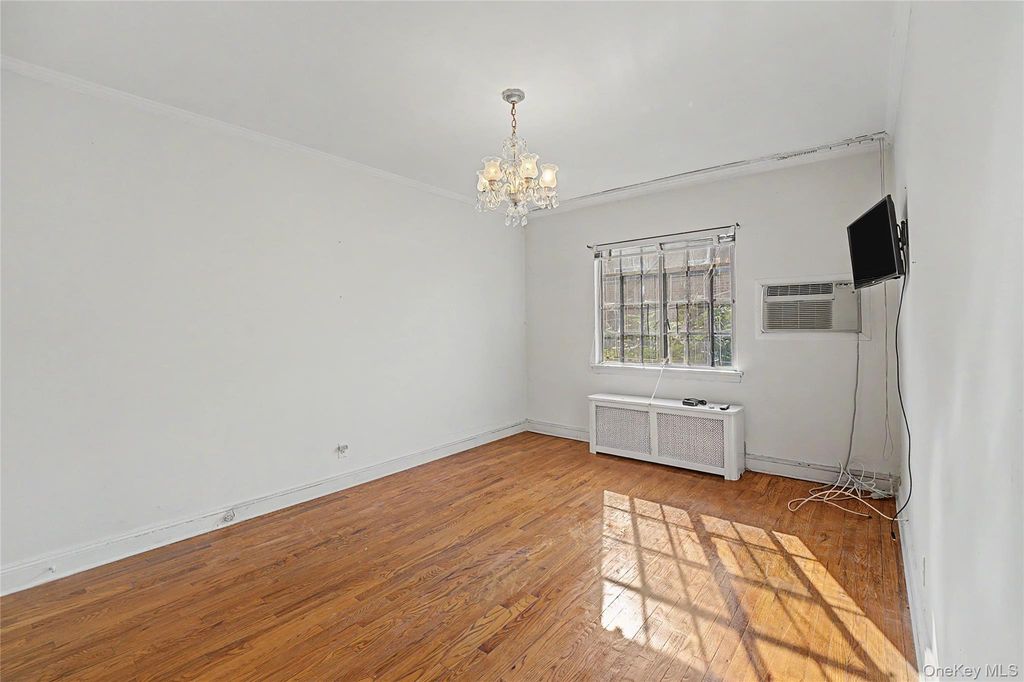 5904 146th Street, Flushing, NY 11355 — photo 3
