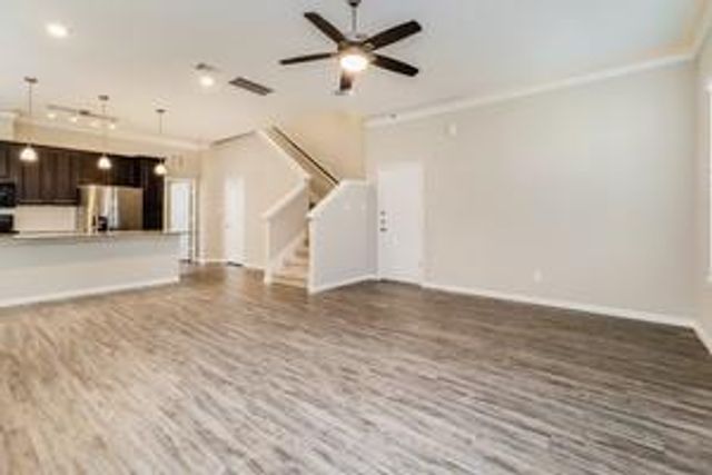 6569 Jewel Stone Lane, Dickinson, TX 77539