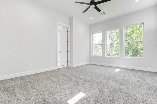 2310 Campbell Road C, Houston, TX 77080