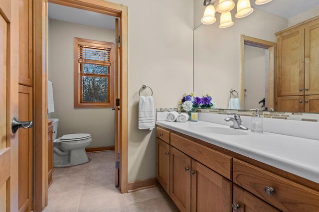 10064 Adam Avenue, Inver Grove Heights, MN 55077