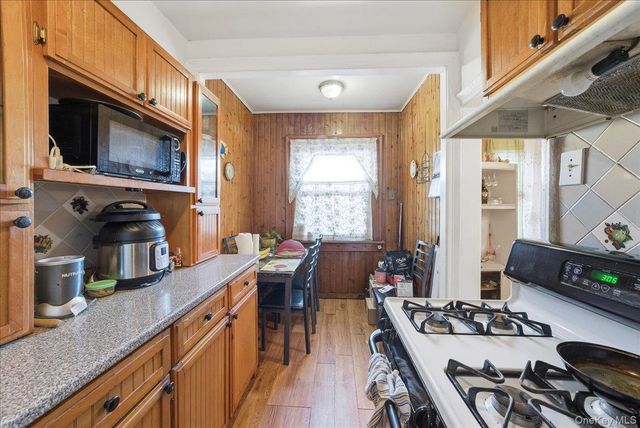 3310 Bouck Avenue, Bronx, NY 10469