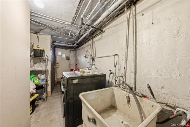 3310 Bouck Avenue, Bronx, NY 10469