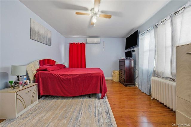 3310 Bouck Avenue, Bronx, NY 10469