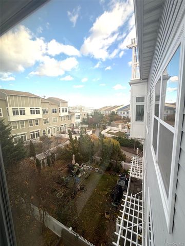 7024 Sandy Dune Way Unit B, Arverne, NY 11692