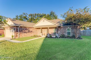 10 Estate Drive, Long Beach, MS 39560