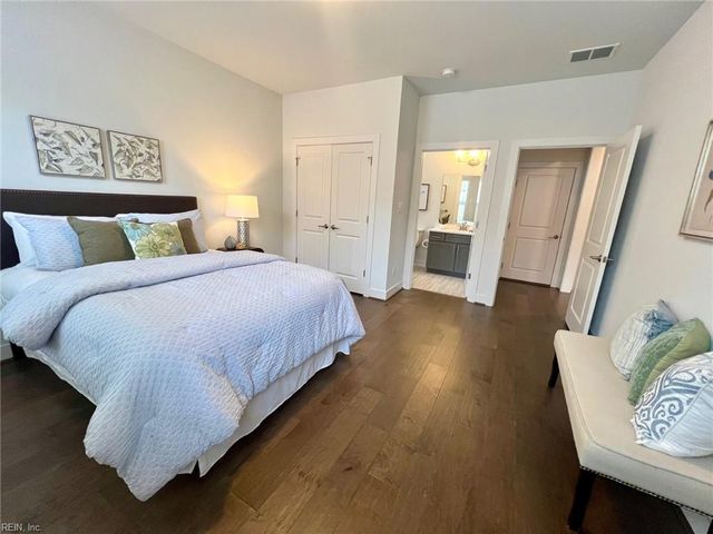 2953 Bermuda Grass LOOP, Virginia Beach, VA 23456