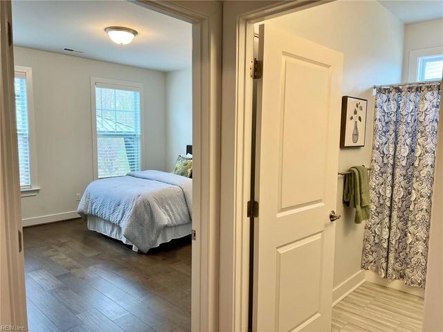 2953 Bermuda Grass LOOP, Virginia Beach, VA 23456