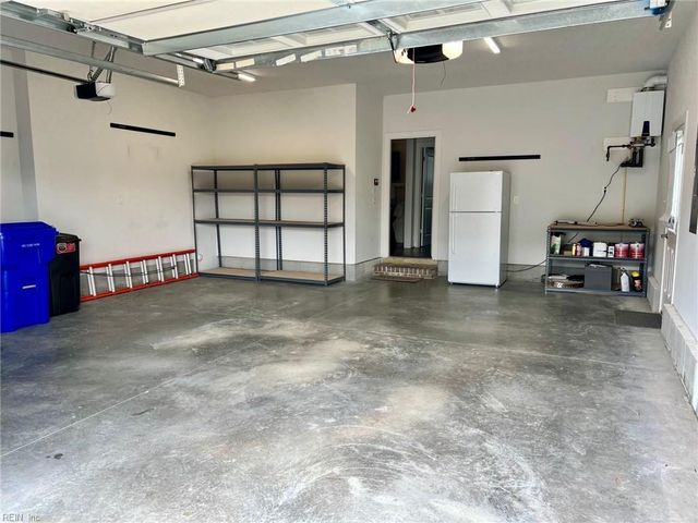 2953 Bermuda Grass LOOP, Virginia Beach, VA 23456