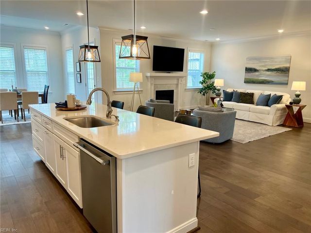 2953 Bermuda Grass LOOP, Virginia Beach, VA 23456