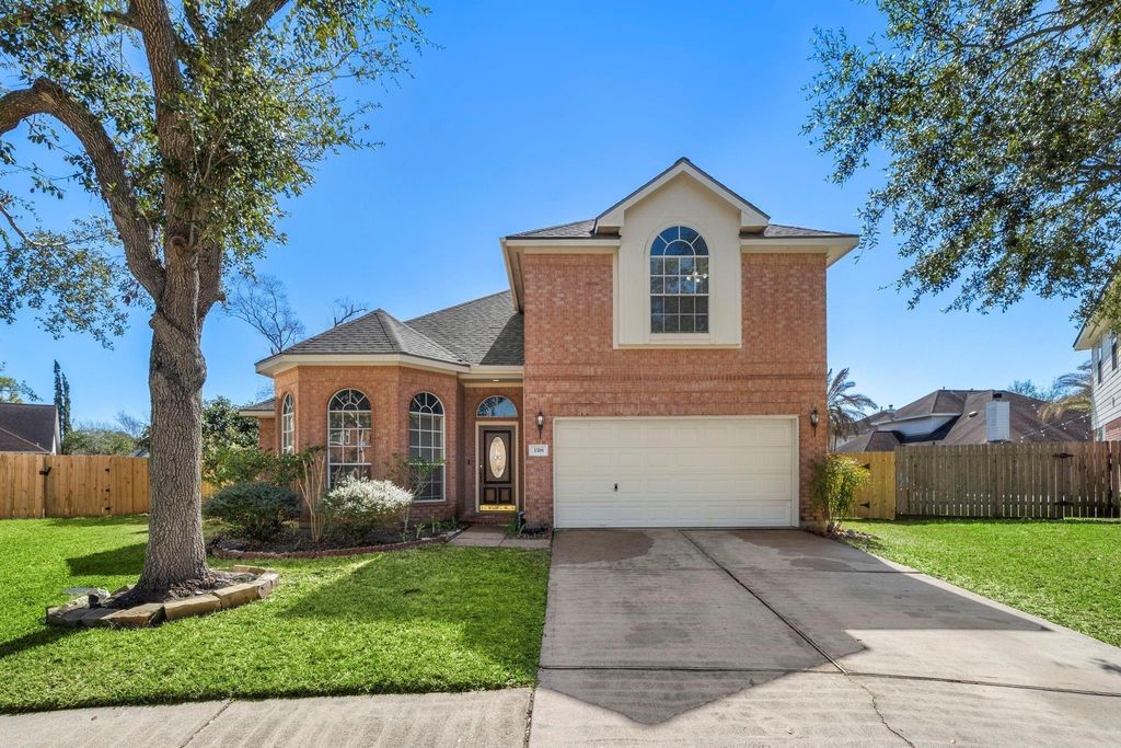3318 Cotswald Trail, Pearland, TX 77584