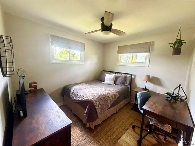 114 Kimberly Drive East, Camillus, NY 13219