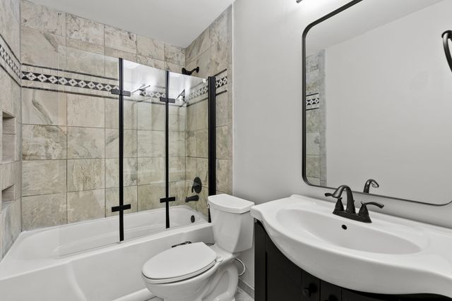 7624 W Juniper Court, Frankfort, IL 60423